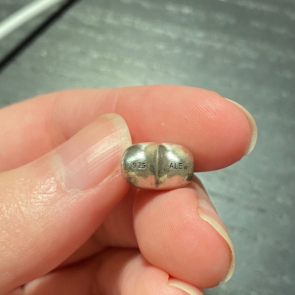 Authentic Pandora bracelet + 3 discontinued charms - Picture 3 of 7